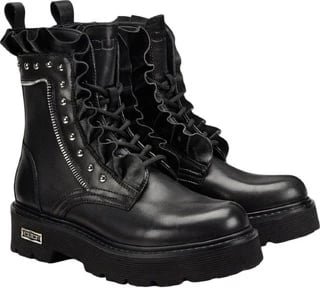 Çizme Cult femra të zeza