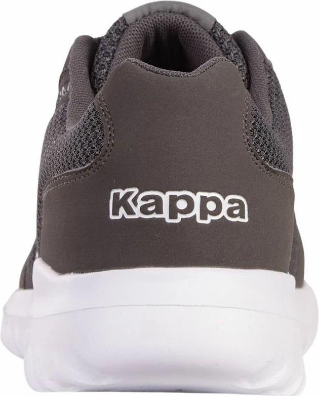 Atlete Kappa Naveen, për të gjithë, të zeza