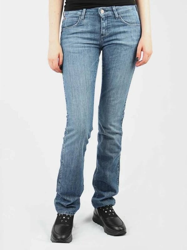 Pantallona xhins femra Wrangler, blu