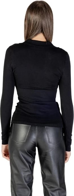 Xhemper Morgan De Toi femra, e zezë