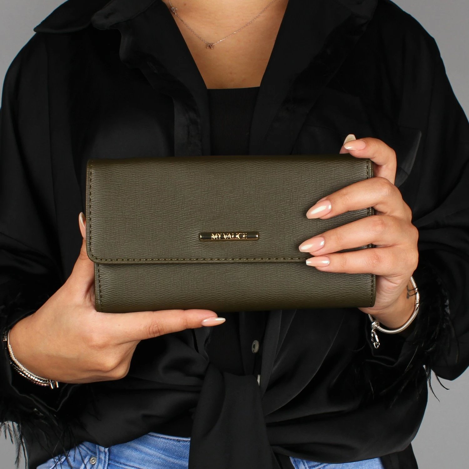 Portofol me zinxhir, ngjyrë kaki, Zoozie Bags, 1432