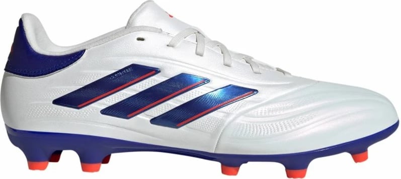 Atlete futbolli adidas për meshkuj, të bardha