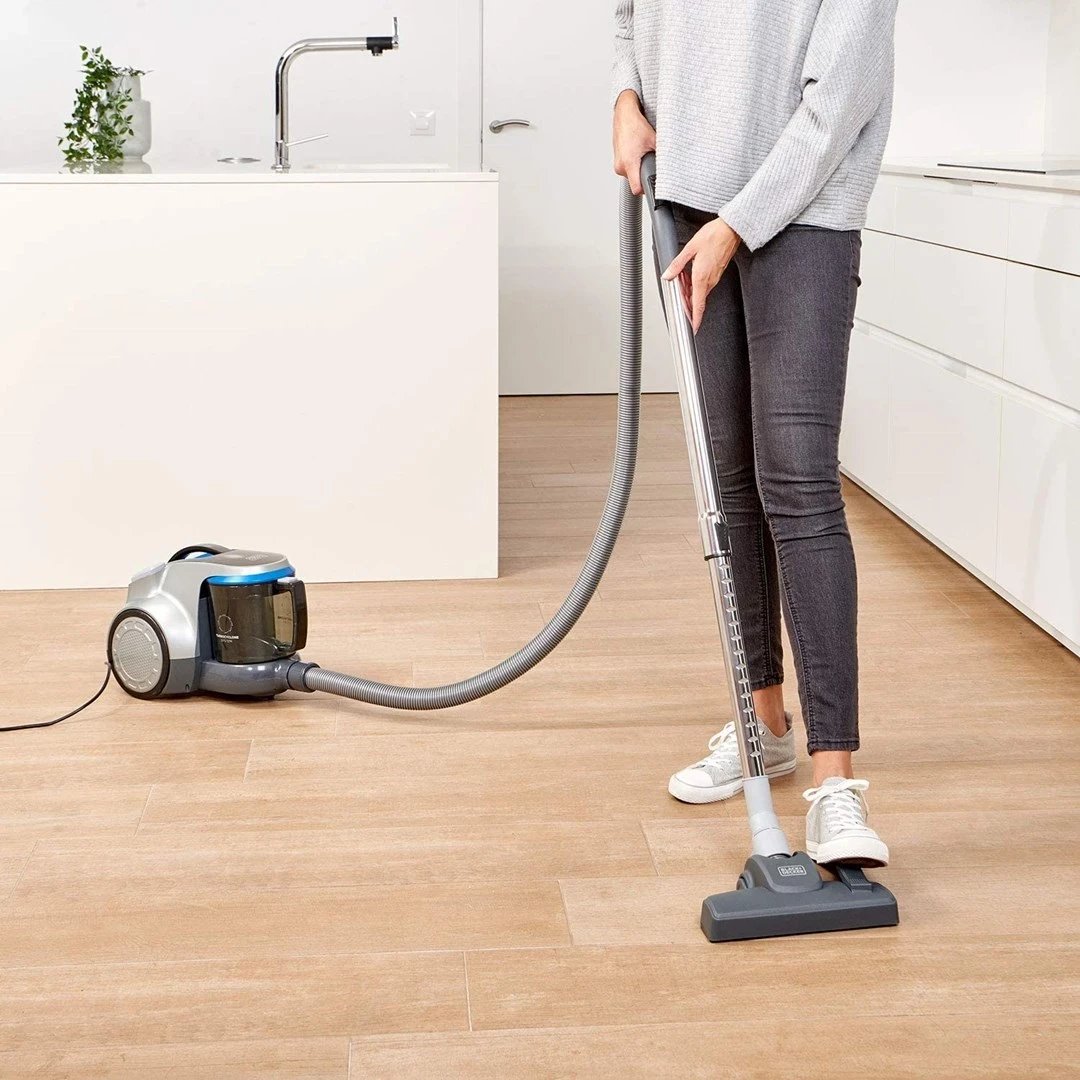 Fshesë me korrent Black+Decker BXVML700E, 700W
