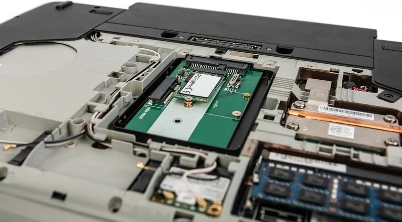 Adapter për SSD Digitus DA-71118, 2.5" SATA, për M.2/mSATA, Alumini, Zi