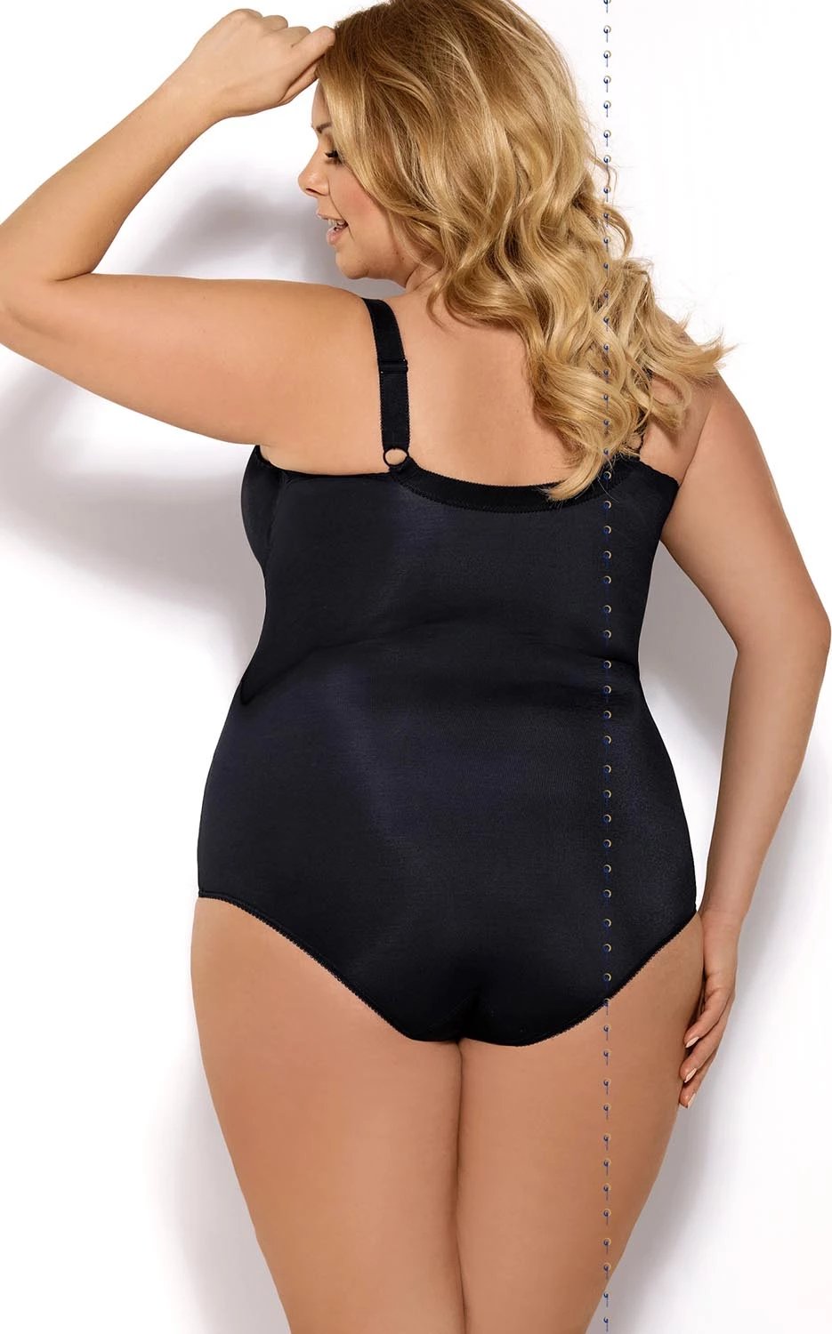 Kominoshe për femra Gorsenia Lingerie, e zezë
