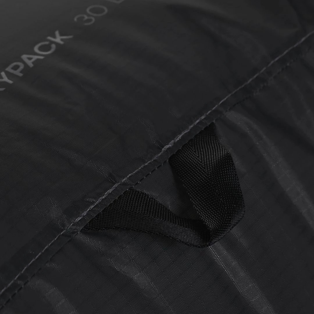 Thes i papërshkueshëm nga uji Deuter Light Drypack 30, 30L, Grafit