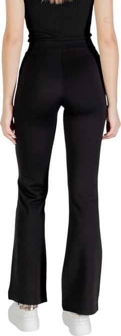 Pantallona Jacqueline De Yong femra, të zeza