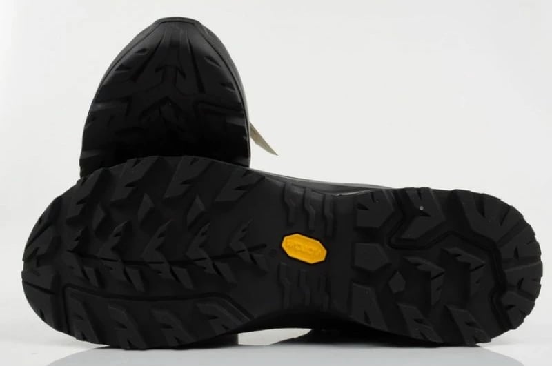 Atlete trekking për meshkuj Aku, të zeza