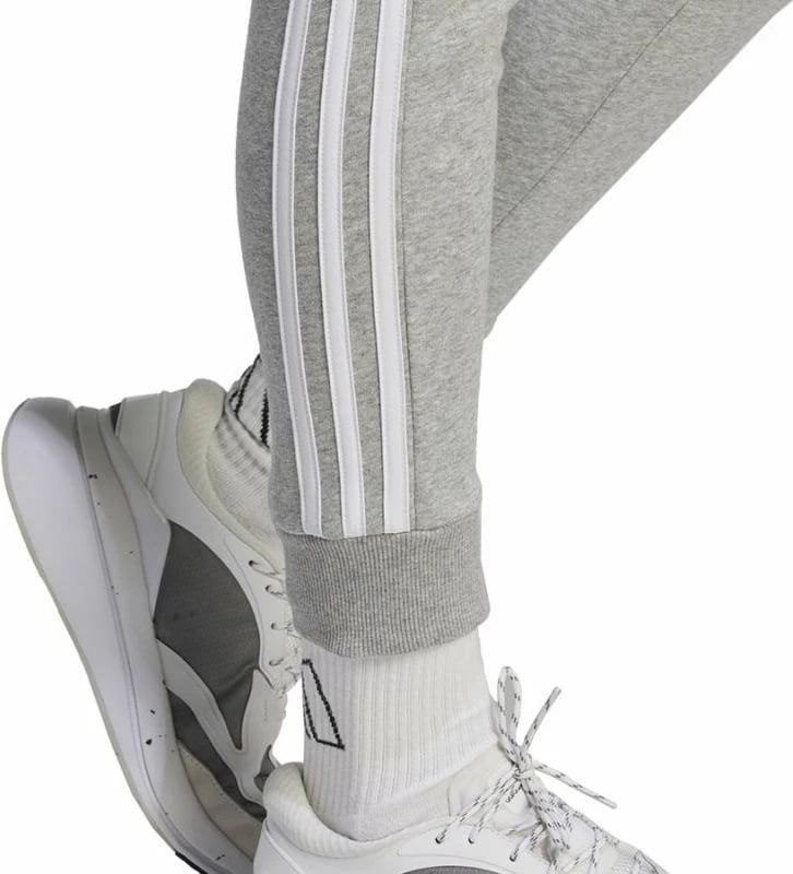 Pantallona adidas 3 Stripes për Femra, ngjyrë gri