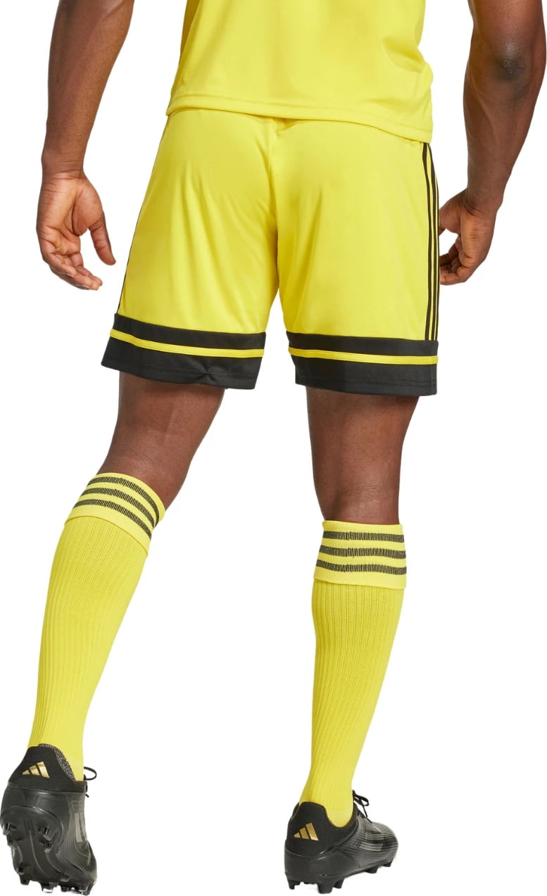 Shorce për meshkuj adidas, të verdha