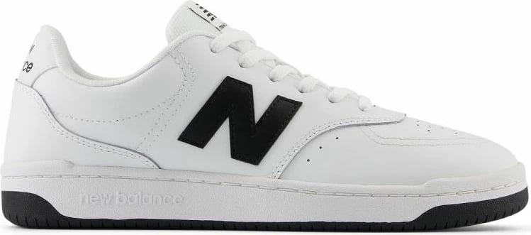 Atlete për stil jetese New Balance, të bardha