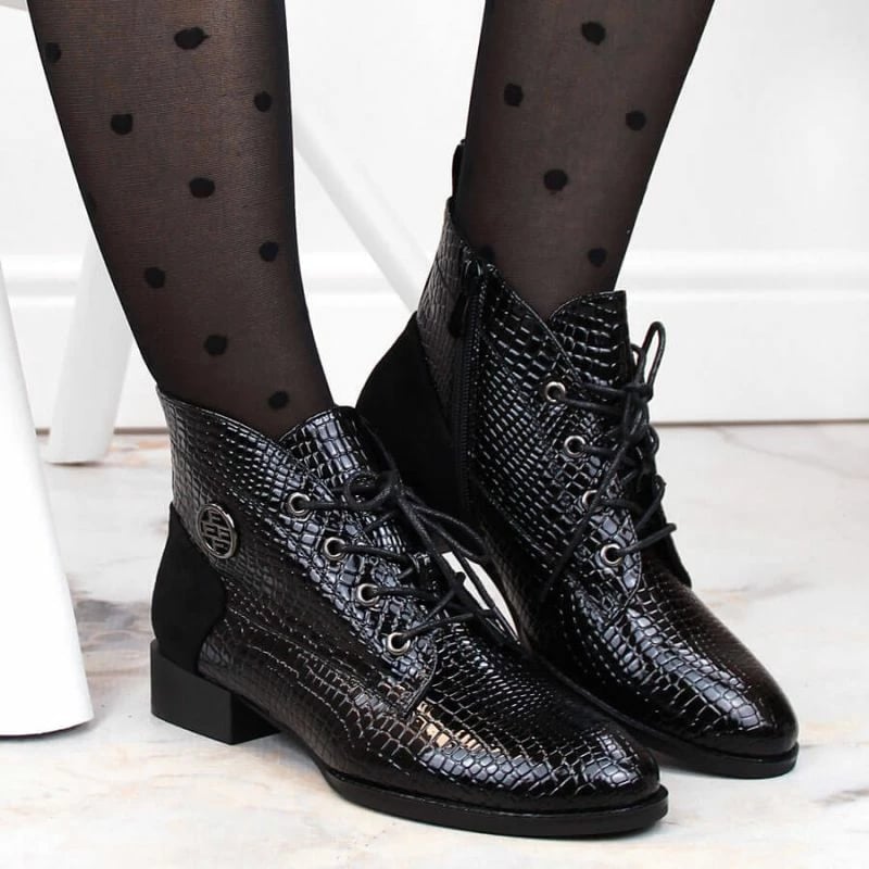 Çizme të shkurta për femra Filippo, të zeza