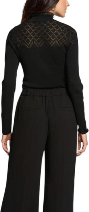 Xhemper femra Morgan De Toi, e zezë