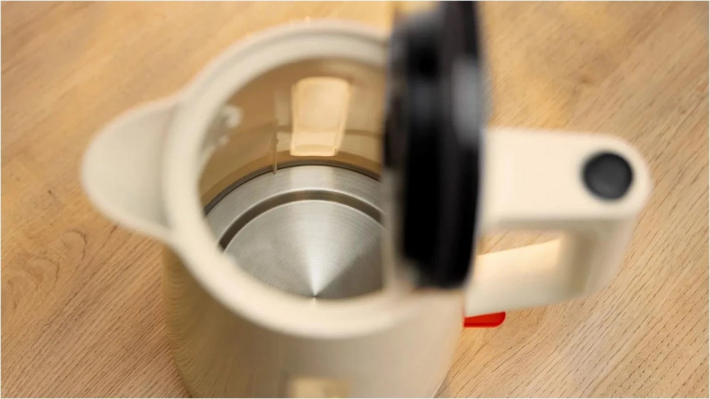 Çajnik Bosch TWK1M127, 1.7 litra, bezh