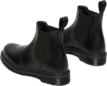Çizme Dr. Martens femra, të zeza