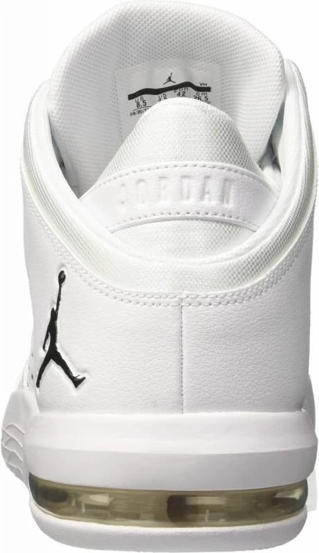 Atlete për meshkuj Nike Jordan, të bardha