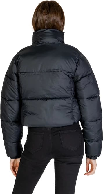 Pallto femra Columbia, e zezë