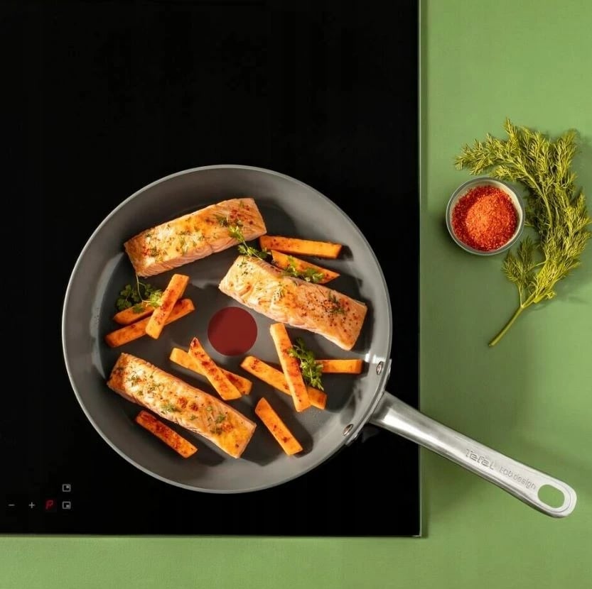 Tigan Tefal Renew+ C4240443, 24 cm, qeramik, argjend Tigan Tefal Renew+ C4240443, 24 cm, qeramik, argjend