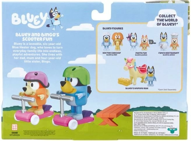 Set figurina Bluey Tm Toys BLU13085 me hulajnoga dhe kaska, për fëmijë