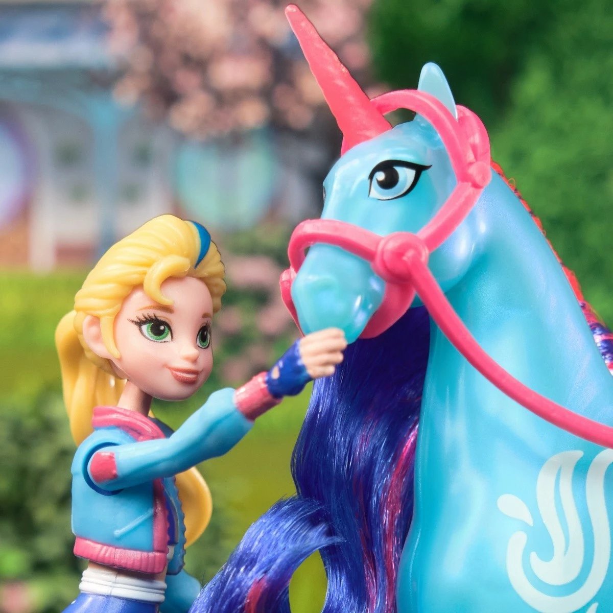 Set figurina Unicorn Academy Spin Master 6071175, Ava dhe Leaf, 11 cm + 13 cm, për vajza