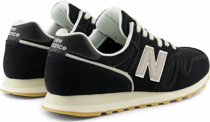 Atlete femra New Balance, të zeza