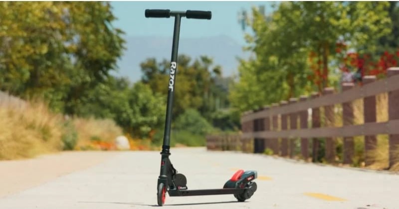 Skuter elektrik Razor, i zi
