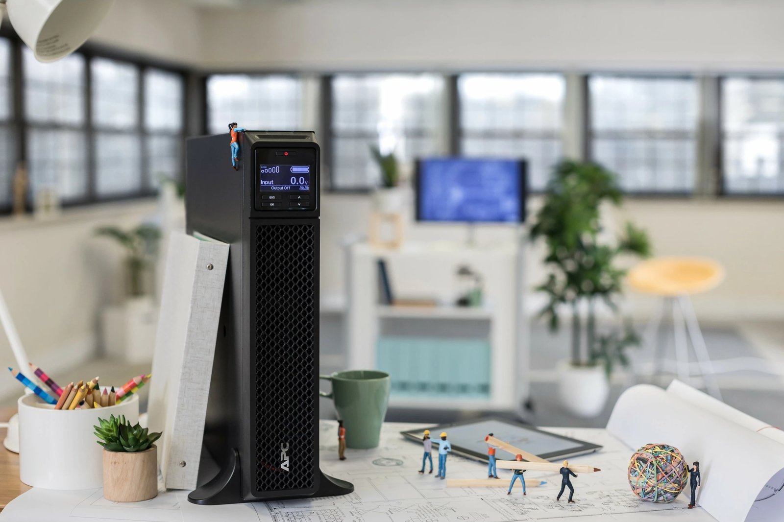 Smart-UPS APC 2200VA, Tower, 230V, 8x C13+2x C19, SmartSlot, Kohëzgjatje e zgjatur