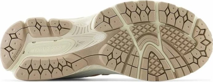 Atlete New Balance për femra dhe meshkuj, të bardha
