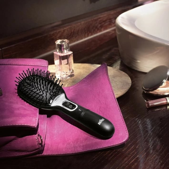 Krehër paddle Braun Satin Hair 7, i zi