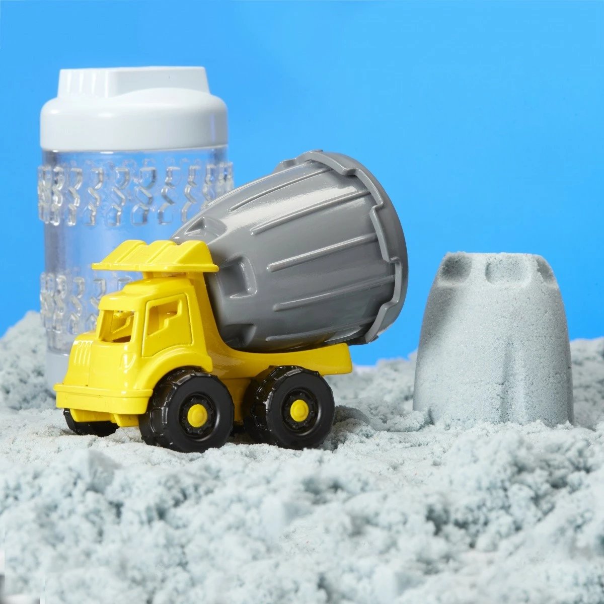 Set lodrash Wonder Factory Never Dry Sand Trucks, MGA, 595168-EUC/532934, me rërë kinetike dhe kamion betoni, plastikë