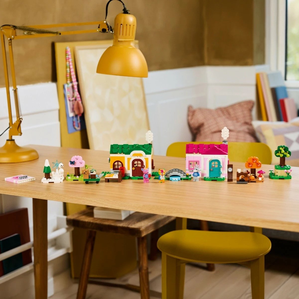 Set LEGO Animal Crossing 77057 Creative Houses, 814 pjesë
