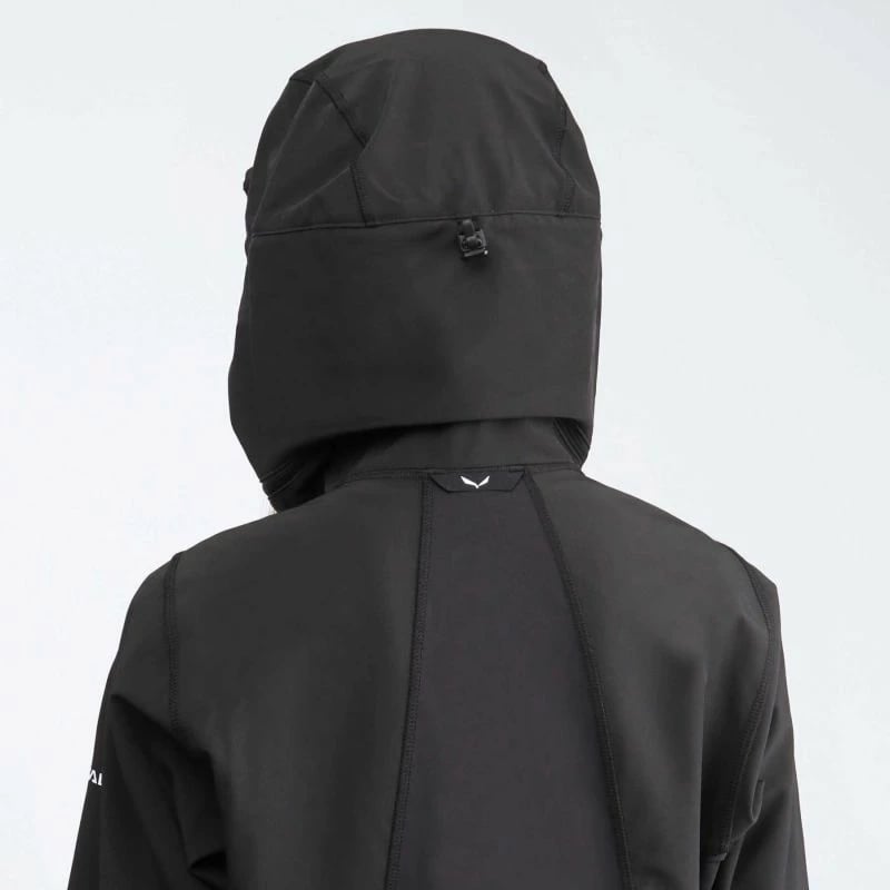 Jakne Salewa për femra, e zezë