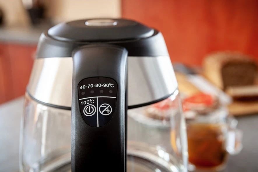 Ibrik prej qelqi ELDOM C520 LUX, kapacitet 1.7 l