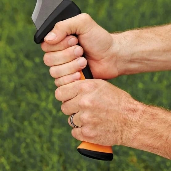 Sëpatë-machete Fiskars Solid, 460 mm, Inox, Dorezë plastike, Portokalli