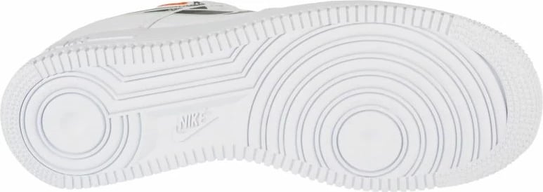 Atlete për meshkuj Nike, të bardha