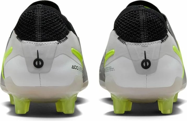Atlete futbolli Nike për meshkuj, hiri