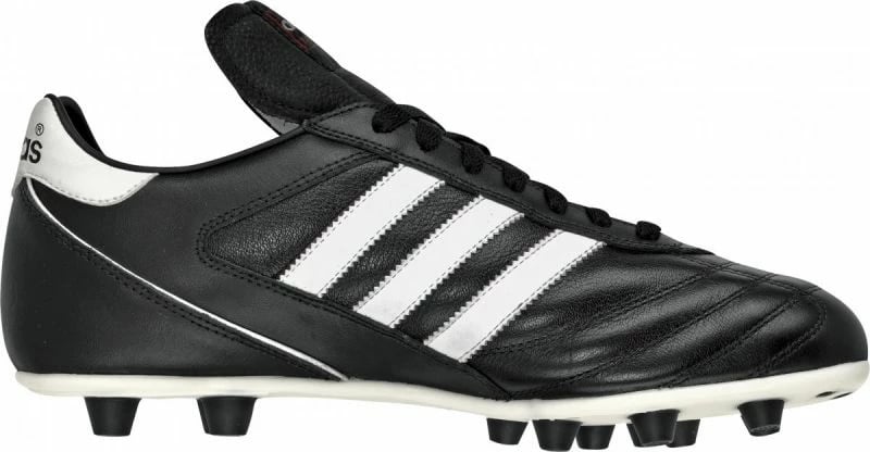 Atlete futbolli për meshkuj adidas, të zeza