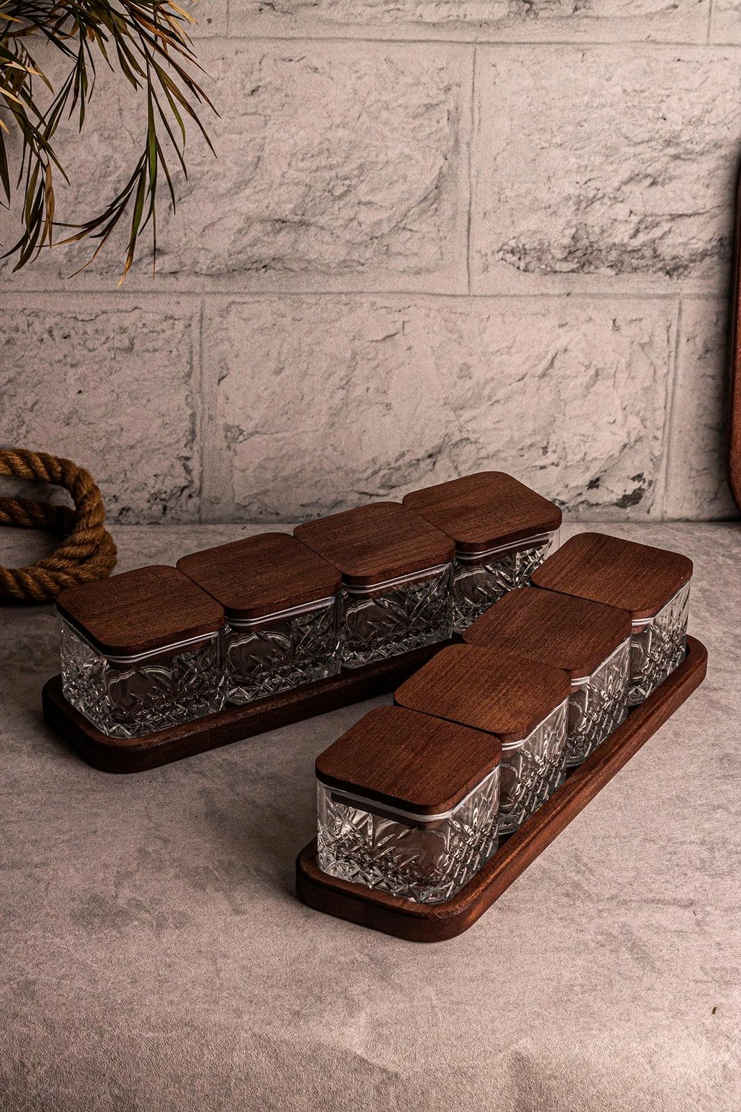 Set pjatash qelqi me kapak druri, 18 pjesë, Hermia Concept, Milla Kare 10