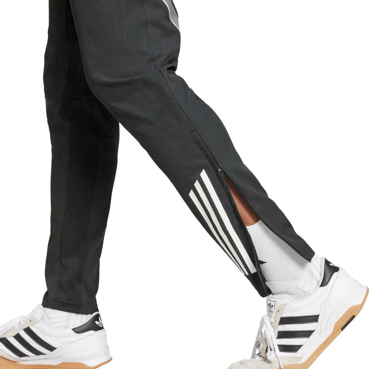 Pantallona sportive adidas për meshkuj, të zeza