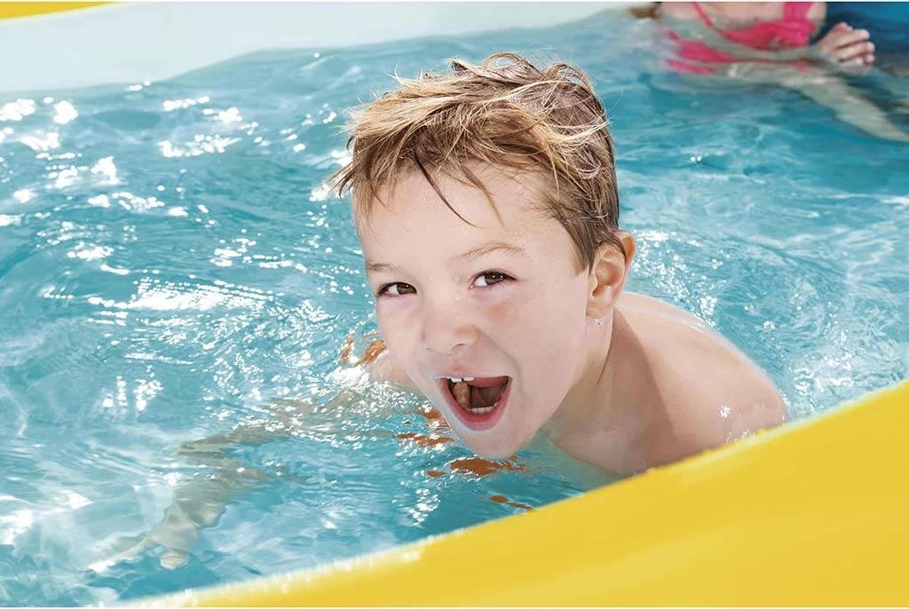 Pishinë e fryrë fëmijësh, Bestway, Mickey Mouse Roadster Family, 262x175x51 cm 778 L, shumëngjyrëshe