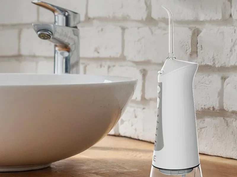 Irigator dhëmbësh Lafe CleanPRO, 2000mAh, 300ml, i bardhë