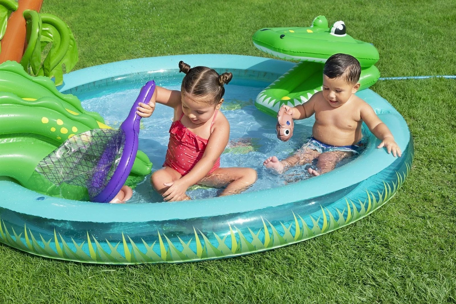 Qendër loje uji e fryrë për fëmijë Bestway Crocodile Cove, 2.24m x 1.81m x 72cm, shumëngjyrëshe Qendër loje uji e fryrë për fëmijë Bestway Crocodile Cove, 2.24m x 1.81m x 72cm, shumëngjyrëshe