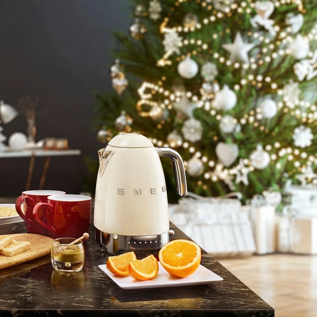 Çajnik SMEG 50's Style KLF03CREU, Krem