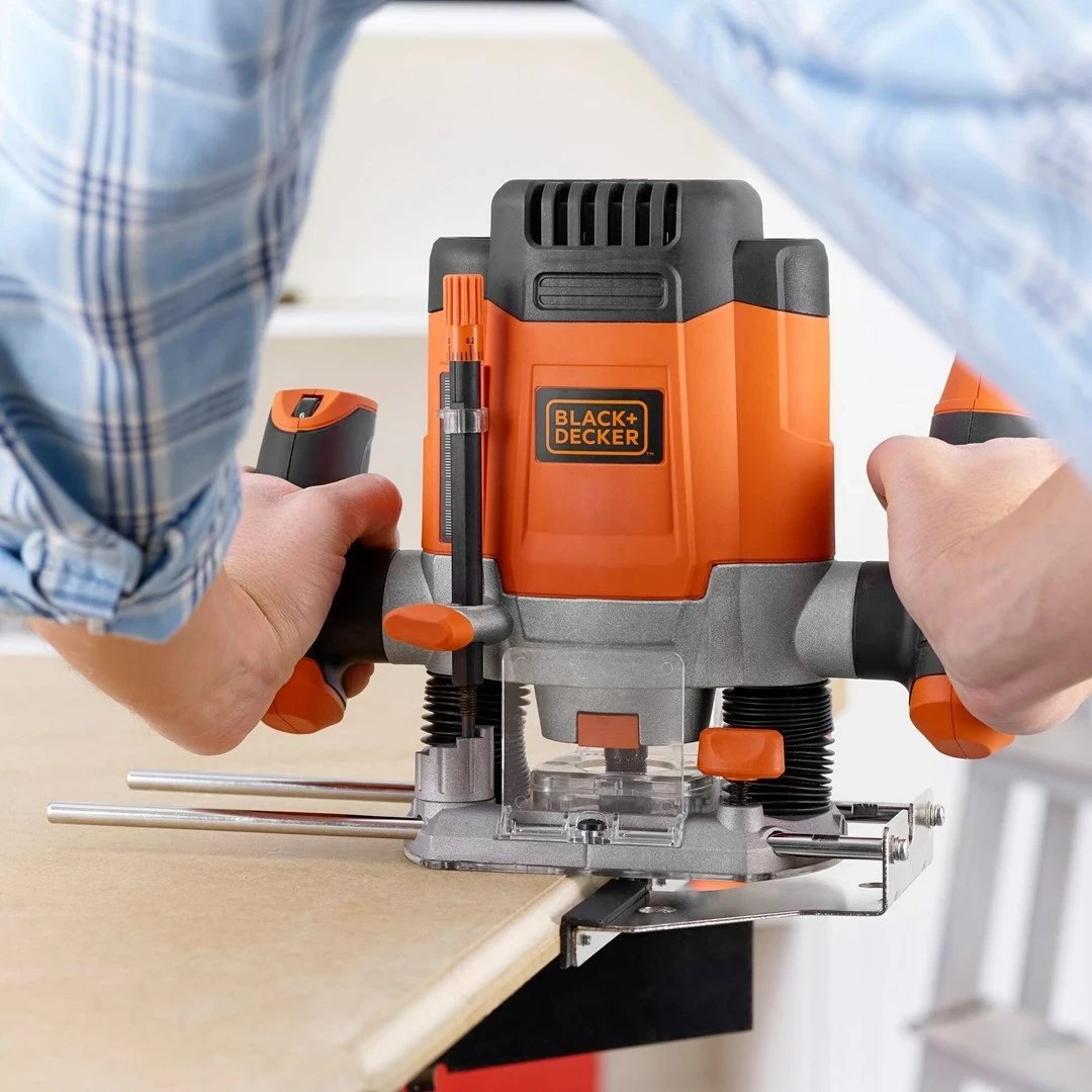 Router elektrik BLACK+DECKER KW1200EKA-QS, Gri/Portokalli