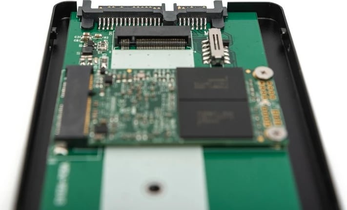 Adapter për SSD Digitus DA-71118, 2.5" SATA, për M.2/mSATA, Alumini, Zi