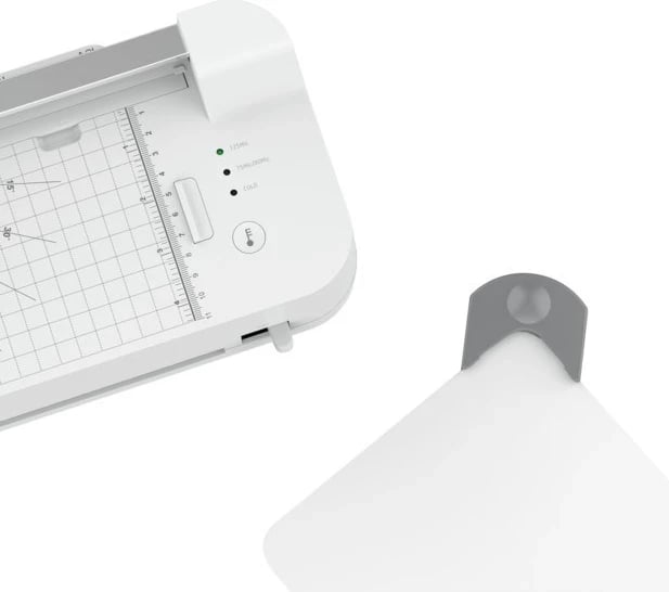 Laminator HP ONELAM COMBO A3 me prerës të integruar, shpejtësi laminimi 40 cm/min, i bardhë Laminator HP ONELAM COMBO A3 me prerës të integruar, shpejtësi laminimi 40 cm/min, i bardhë