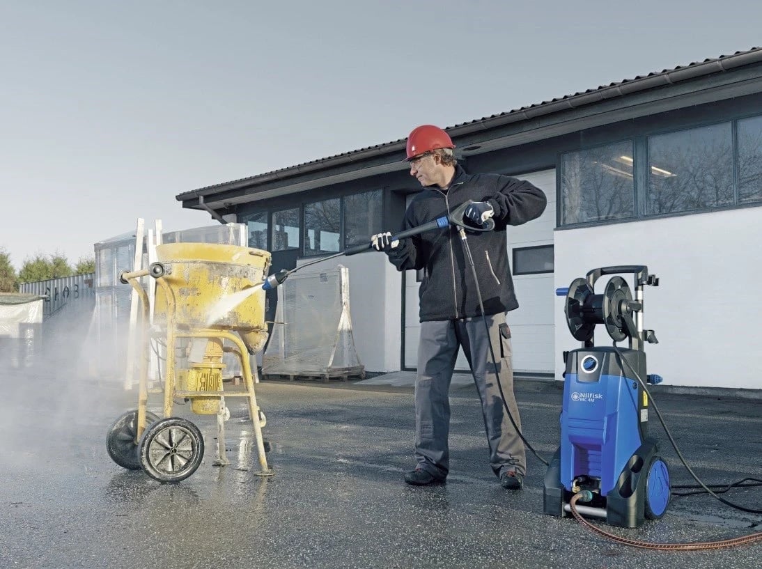 Makinë larëse elektrie Nilfisk MC 4M-180/740XT, 400V, e kaltër / zezë