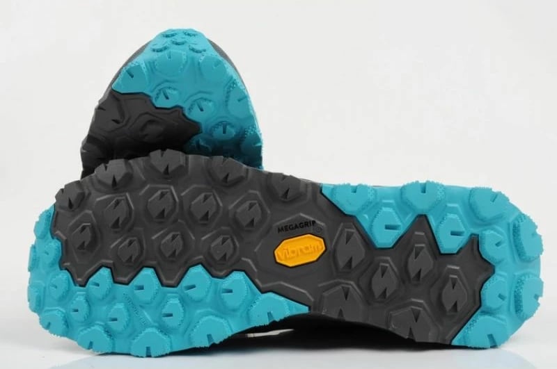 Atlete trekking për femra Aku, hiri e kaltër