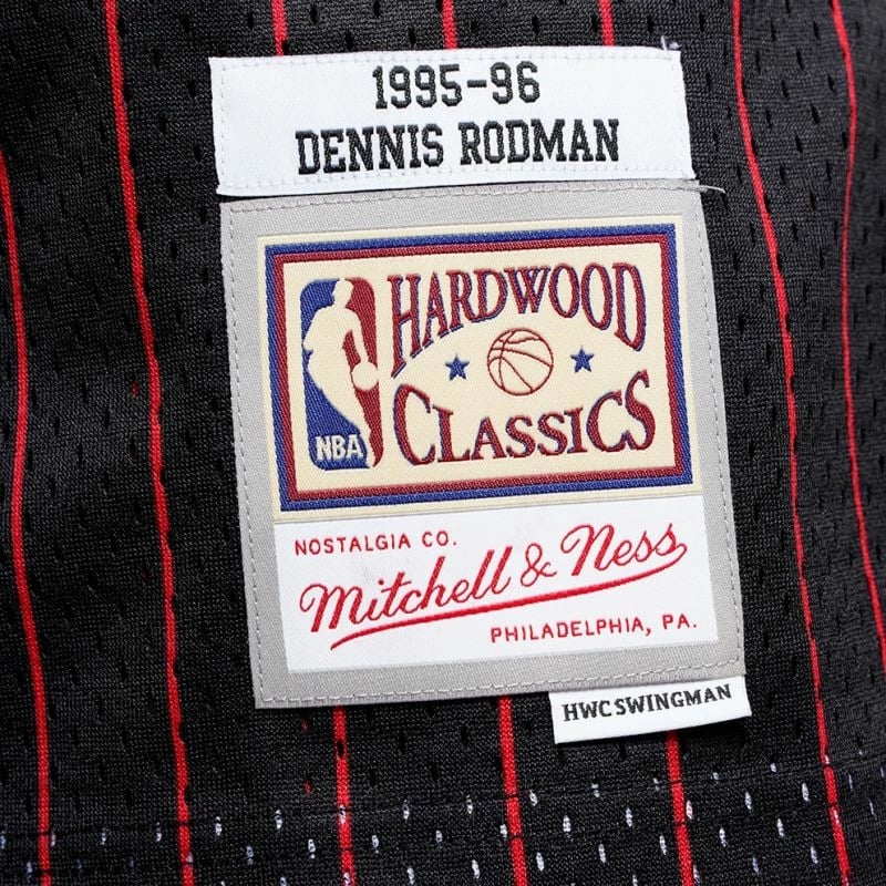 Fanellë për meshkuj Mitchell & Ness Chicago Bulls, e zezë