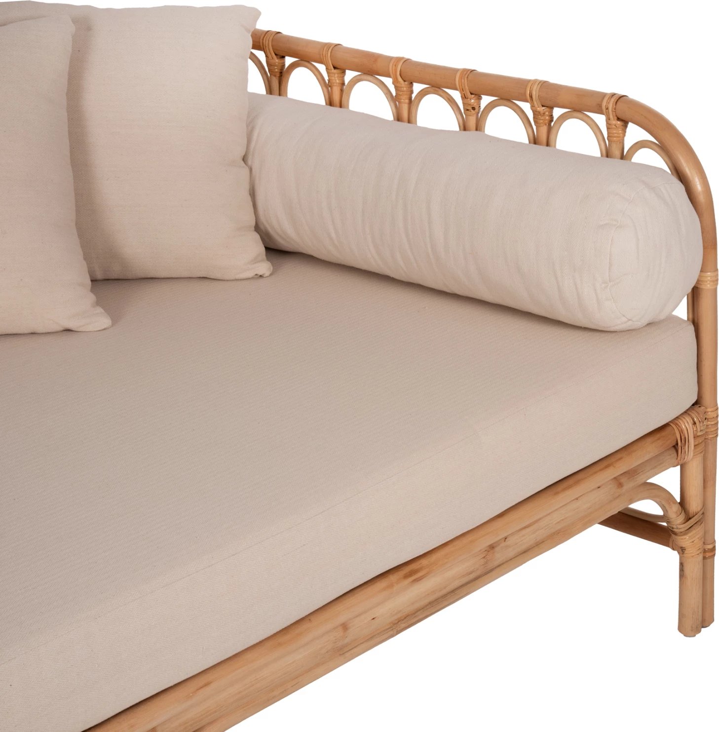 Krevati-divan LIGNANO FH9660 rattan natyral me jastëkë bezhë 200x100x75H cm